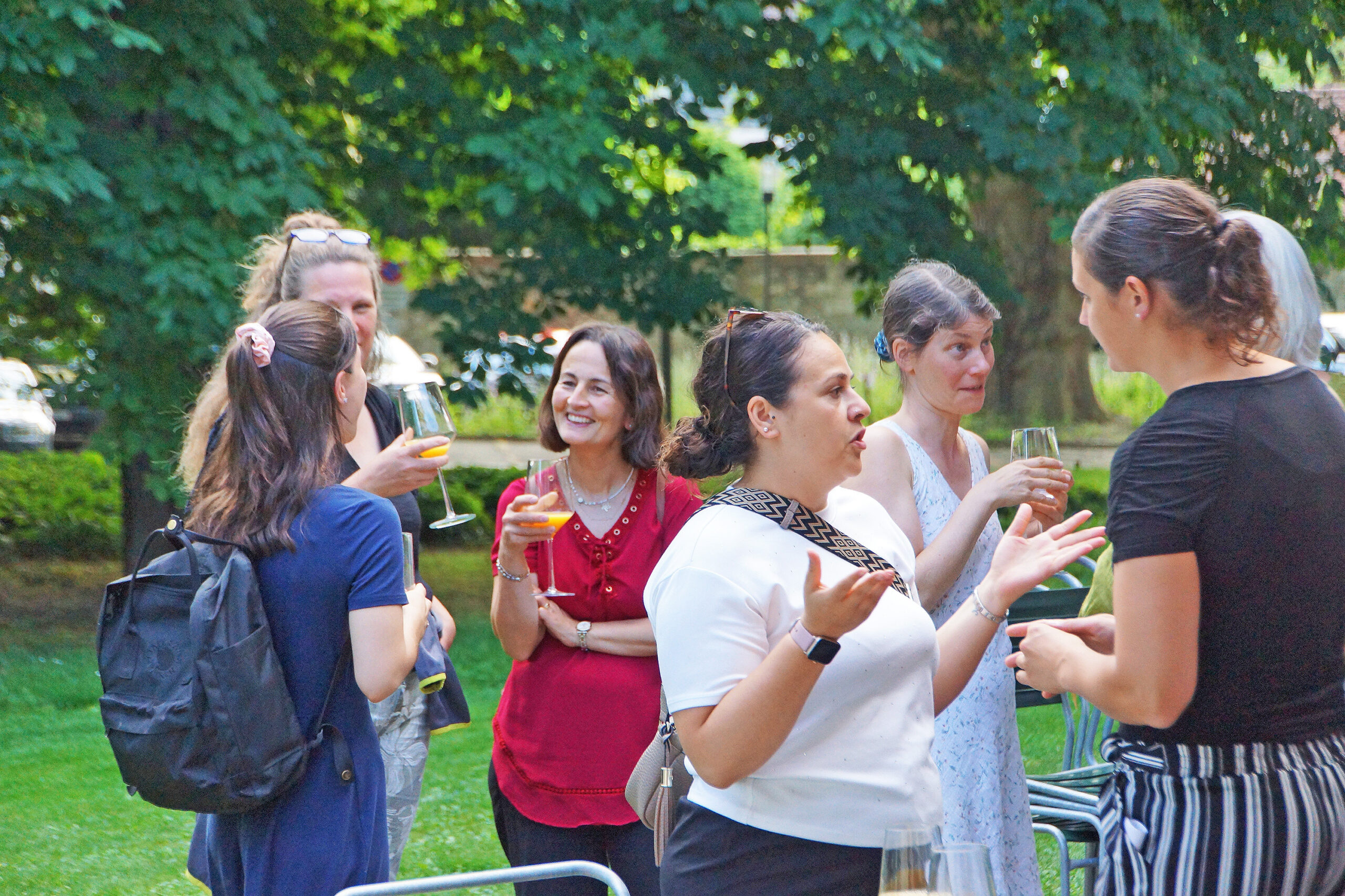 Networking und Austausch beim anschliessenden Apéro Riche. Foto: Stiftung 3FO (FK)